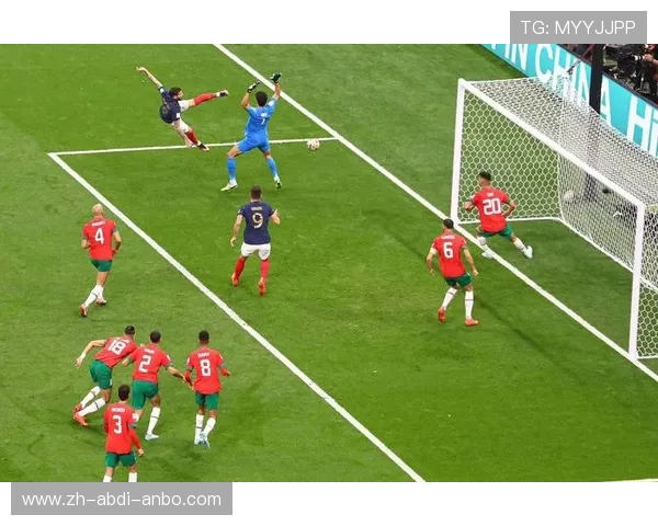 足球比赛中的战术调整与临场反应